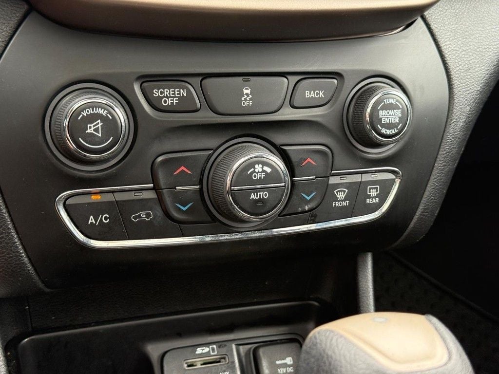 2016 Jeep Cherokee Latitude