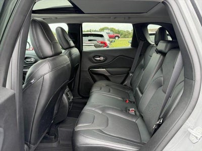 2022 Jeep Cherokee Latitude Lux