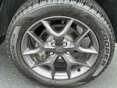 2021 Jeep Grand Cherokee 80th Anniversary Edition