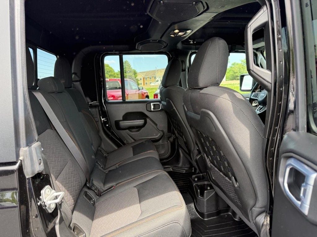 2021 Jeep Gladiator Mojave