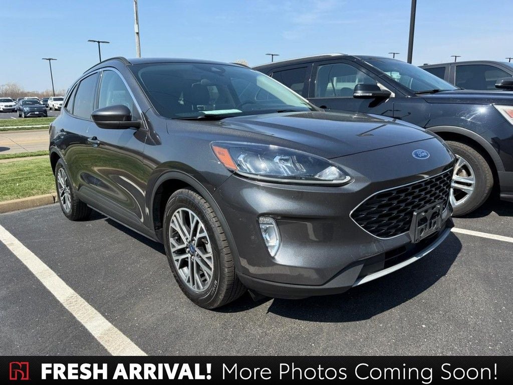 2020 Ford Escape SEL