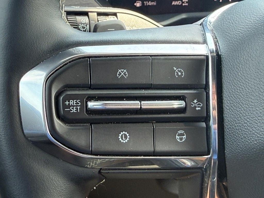 2024 GMC Acadia Denali