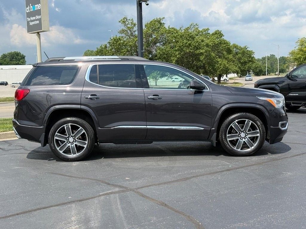 2019 GMC Acadia Denali