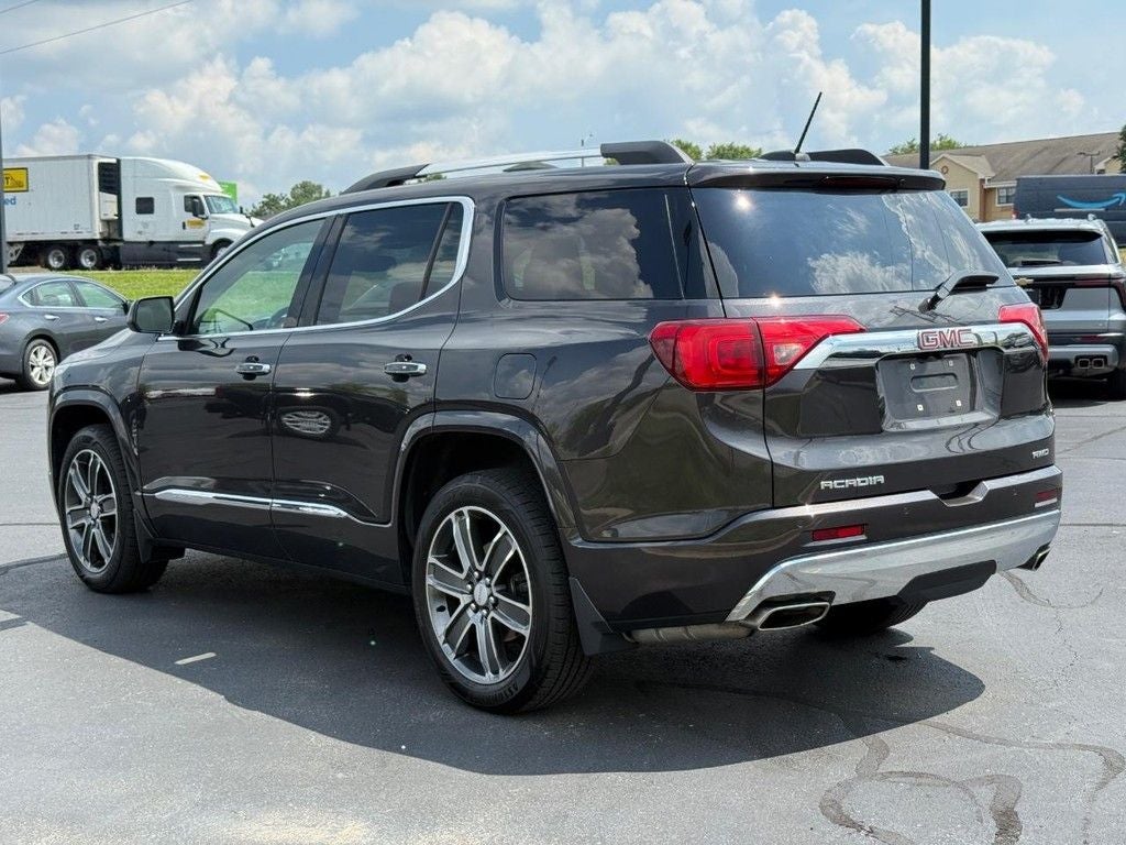 2019 GMC Acadia Denali