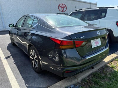 2022 Nissan Altima 2.5 SV