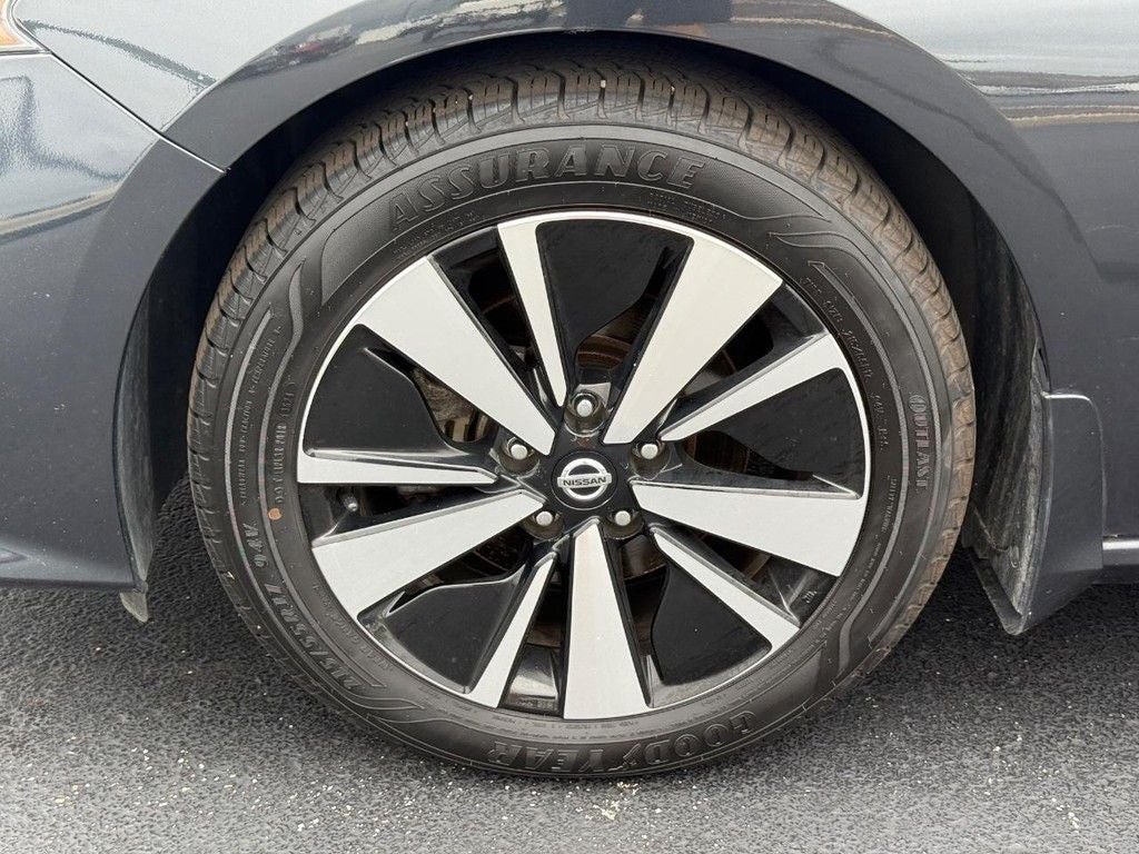 2022 Nissan Altima 2.5 SV