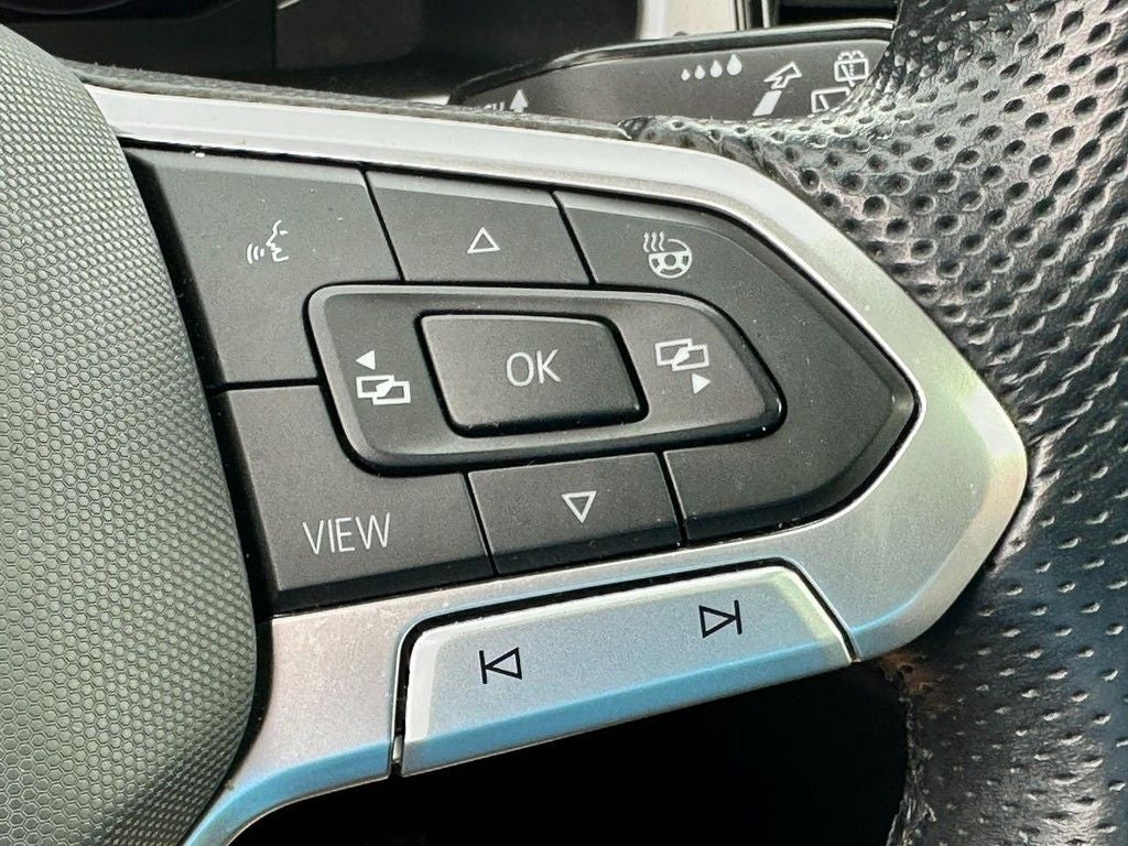 2023 Volkswagen Atlas 3.6L V6 SEL Premium R-Line