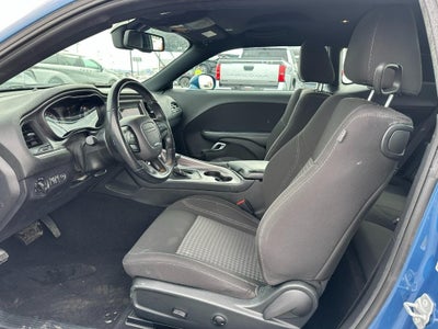 2022 Dodge Challenger SXT