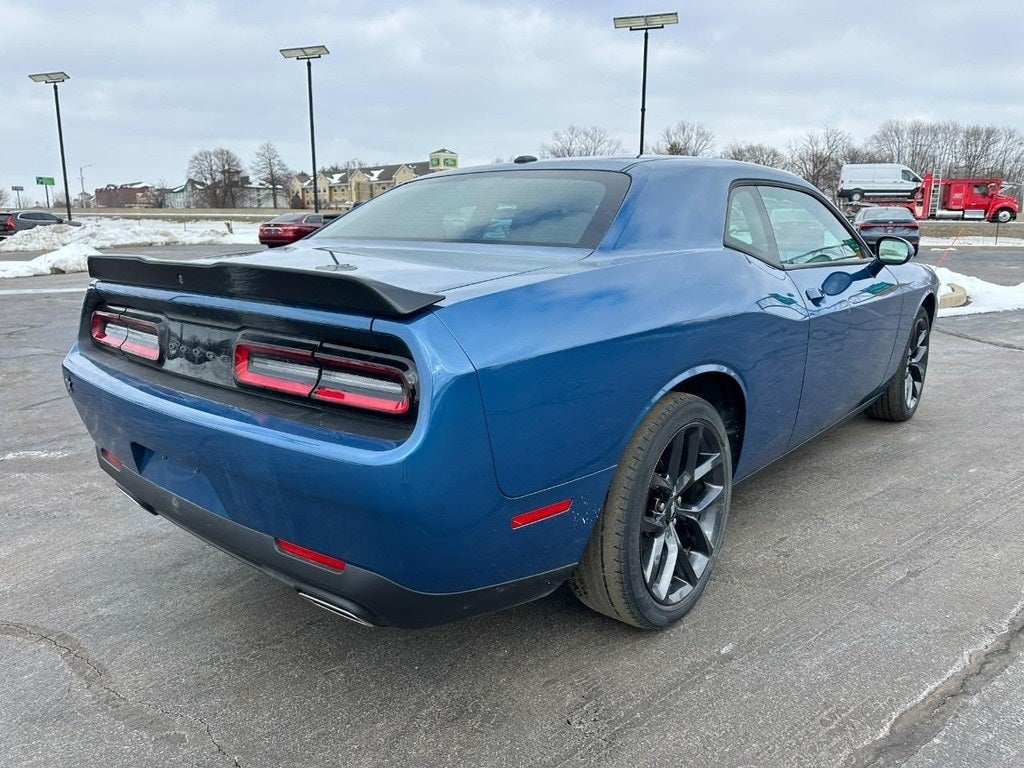 2022 Dodge Challenger SXT