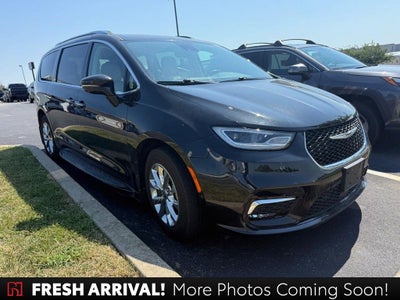 2021 Chrysler Pacifica Touring L