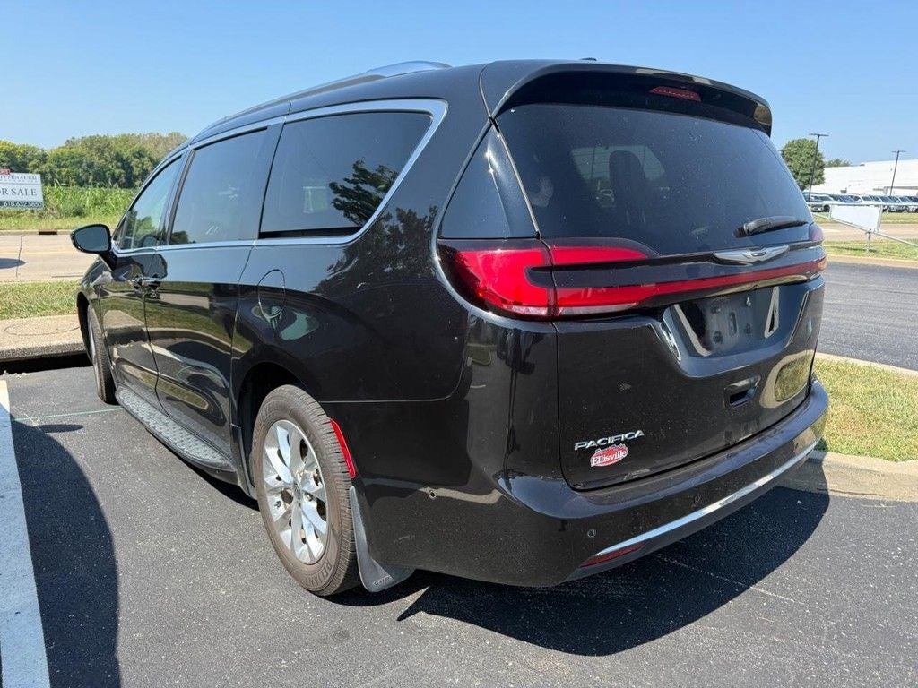 2021 Chrysler Pacifica Touring L