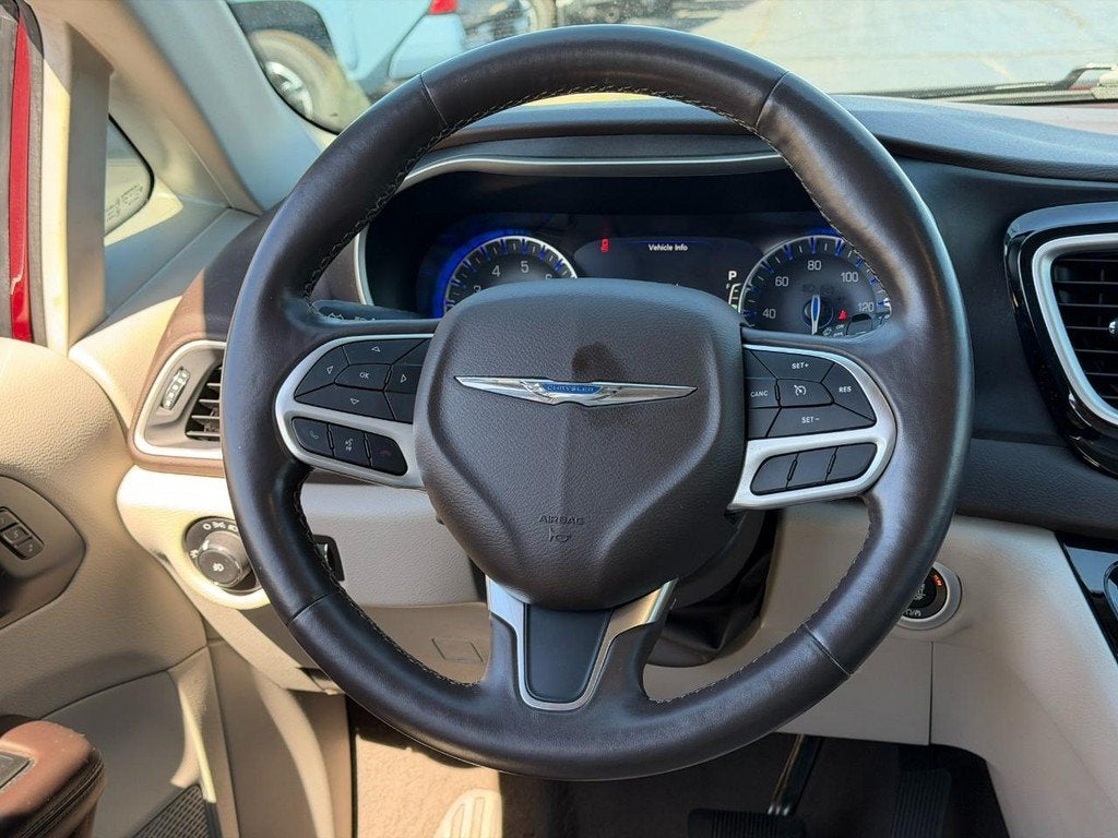2020 Chrysler Pacifica Touring L Plus