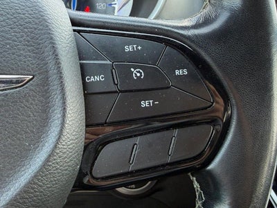 2020 Chrysler Pacifica Touring