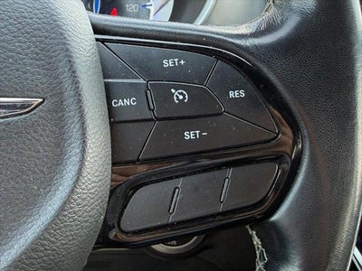 2020 Chrysler Pacifica Touring