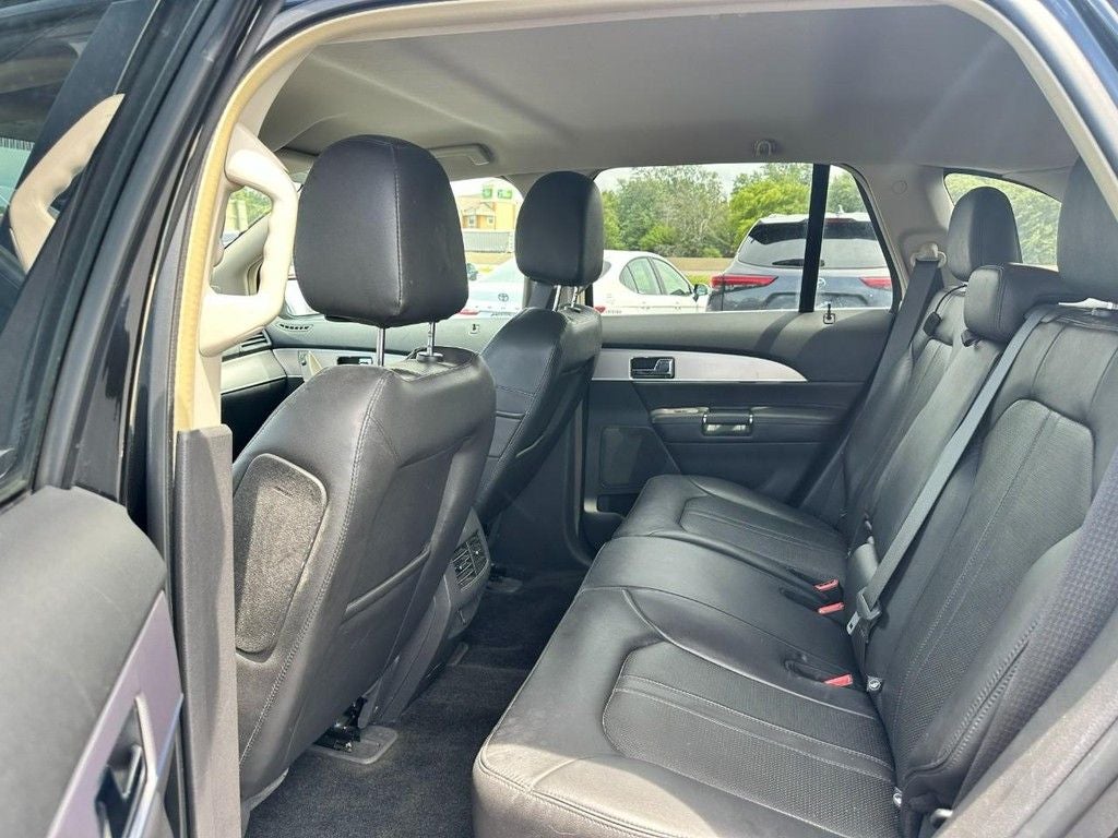 2015 Lincoln MKX Base