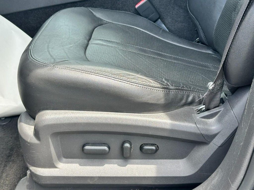 2015 Lincoln MKX Base
