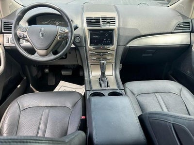 2015 Lincoln MKX Base