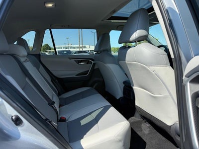 2025 Toyota RAV4 XLE Premium