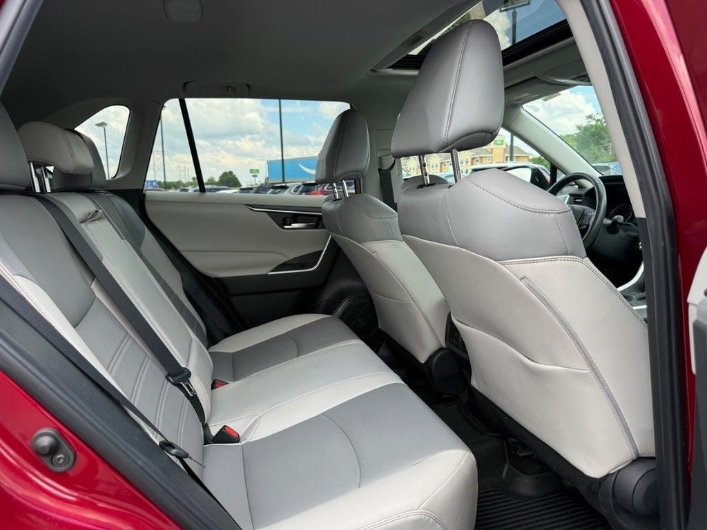 2022 Toyota RAV4 XLE Premium