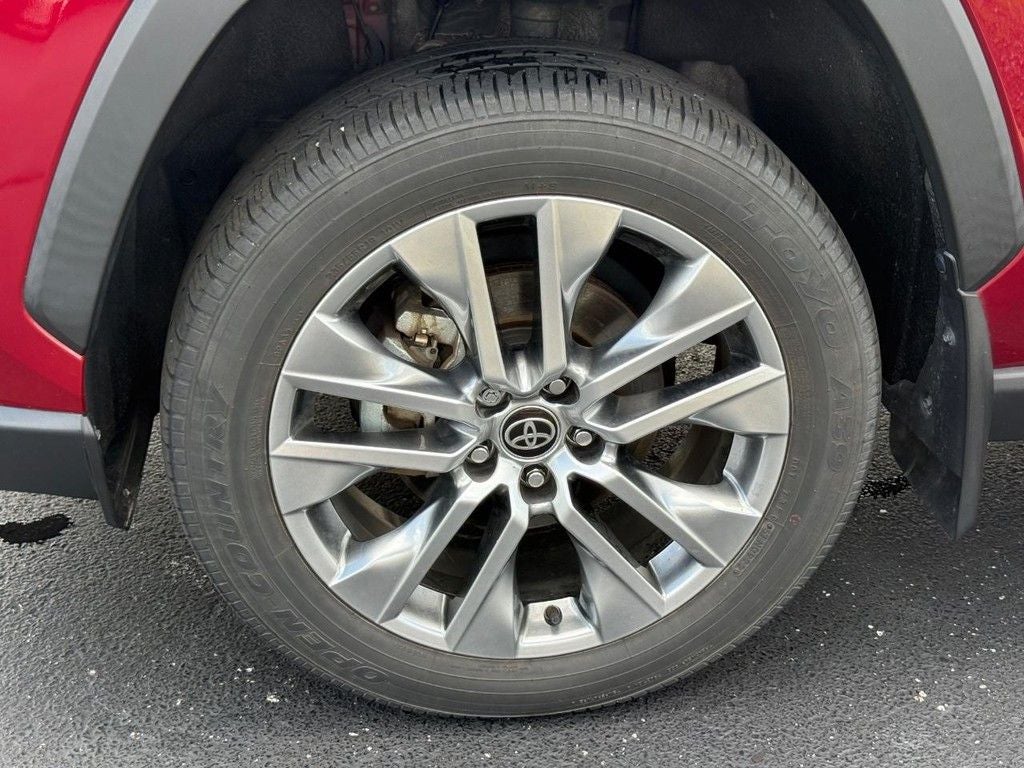 2022 Toyota RAV4 XLE Premium