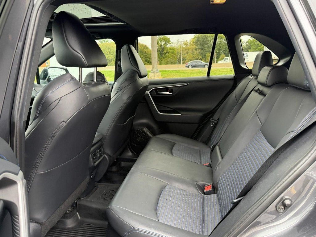 2019 Toyota RAV4 Hybrid XSE