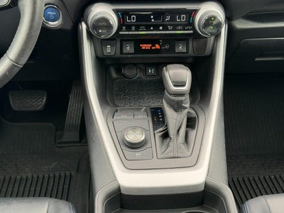 2019 Toyota RAV4 Hybrid XSE