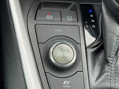2019 Toyota RAV4 Hybrid XSE