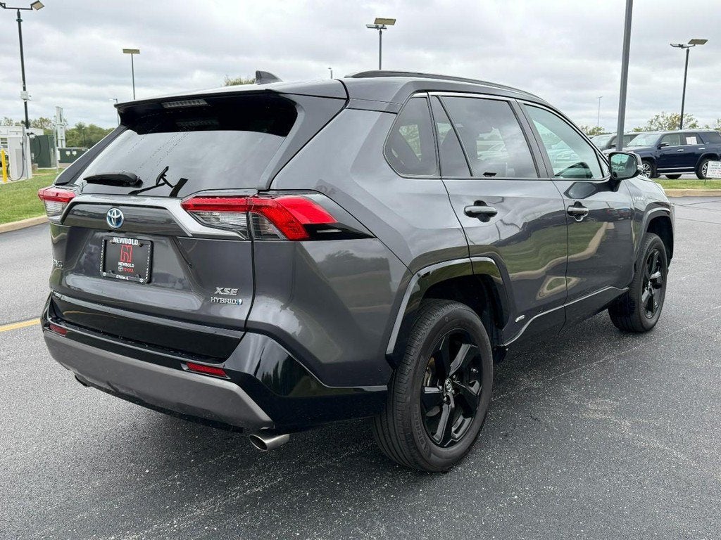 2019 Toyota RAV4 Hybrid XSE