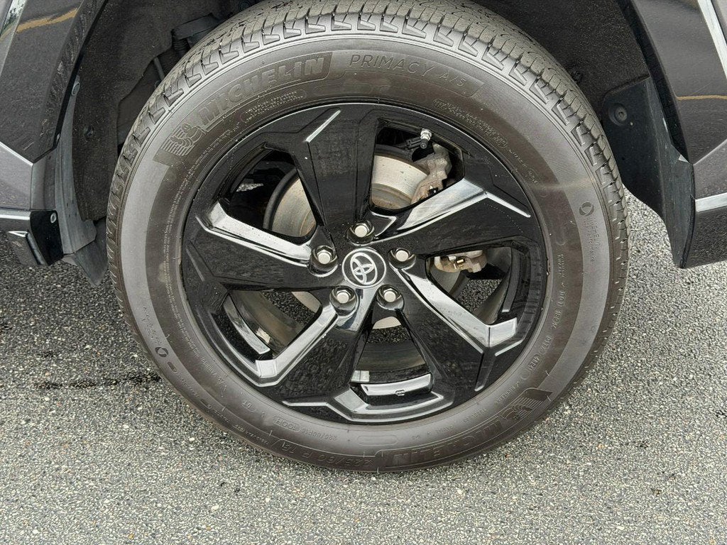 2019 Toyota RAV4 Hybrid XSE