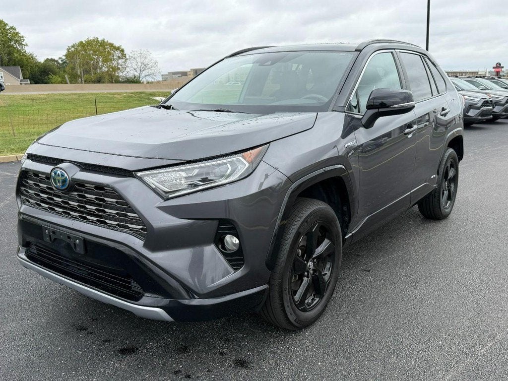 2019 Toyota RAV4 Hybrid XSE