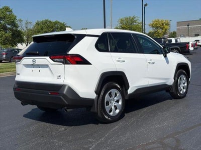 2022 Toyota RAV4 LE