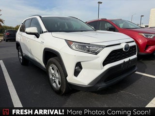 2020 Toyota RAV4 Hybrid XLE
