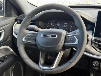 2023 Jeep Compass Latitude Lux