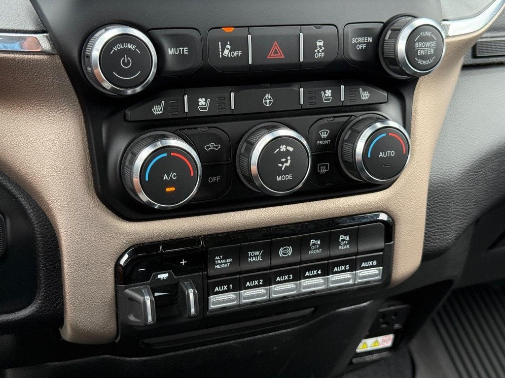 2022 RAM 3500 Laramie
