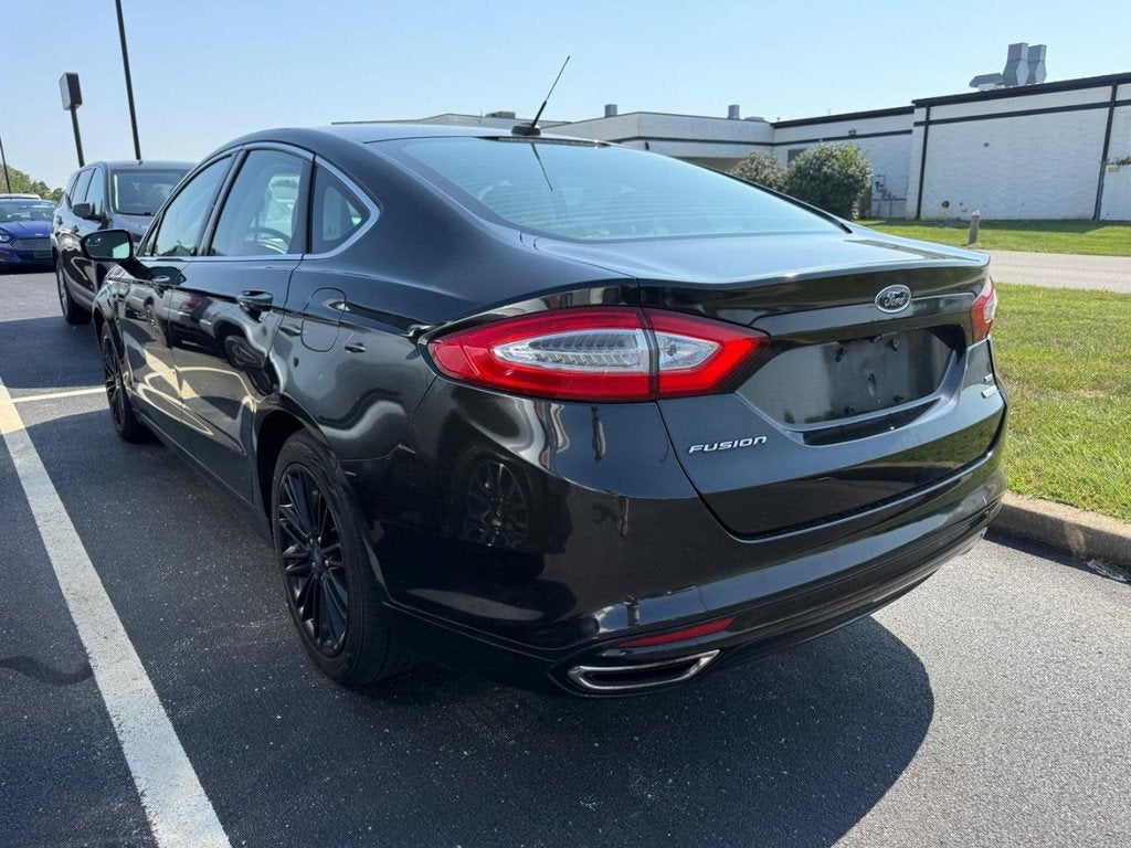 2014 Ford Fusion SE