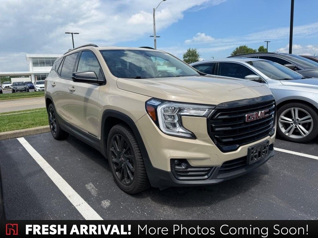 2023 GMC Terrain SLT FWD's photo