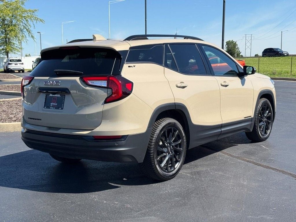 2023 GMC Terrain SLT