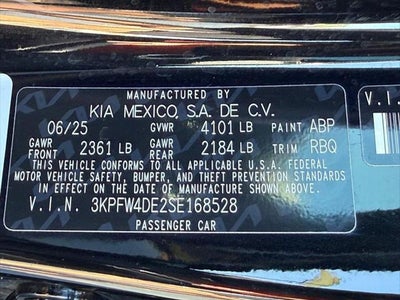 2025 Kia K4 GT-Line