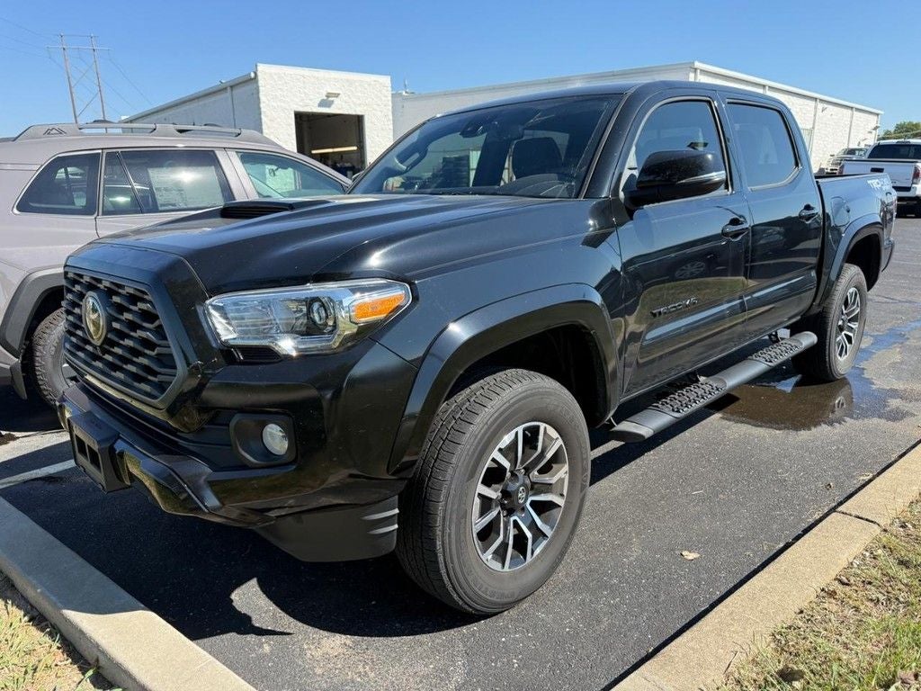 2023 Toyota Tacoma TRD Sport V6
