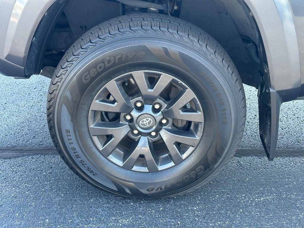 2022 Toyota Tacoma SR5 V6