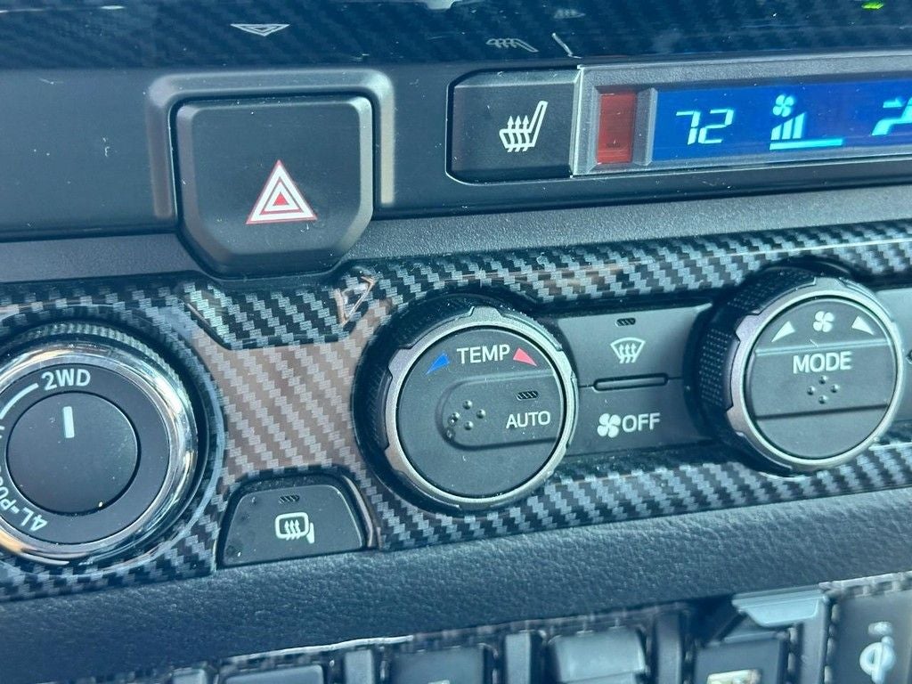 2022 Toyota Tacoma Limited V6
