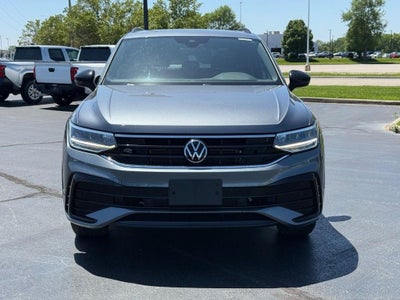 2022 Volkswagen Tiguan 2.0T SE R-Line Black