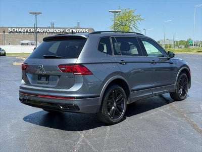 2022 Volkswagen Tiguan 2.0T SE R-Line Black