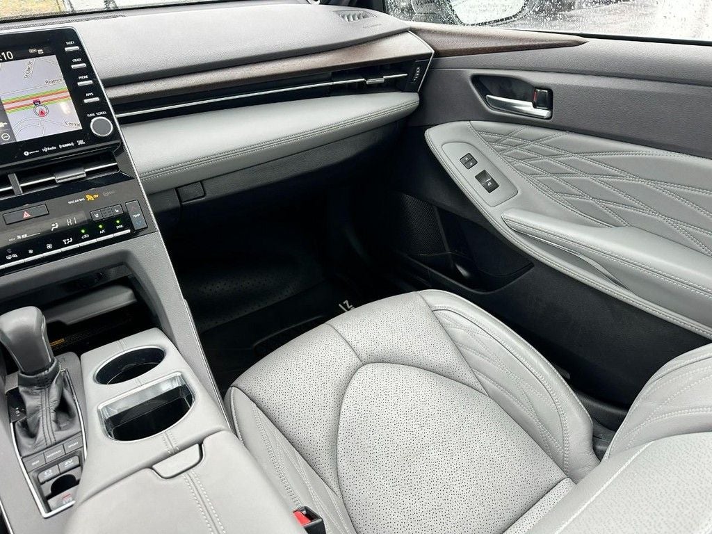 2019 Toyota Avalon Hybrid Limited