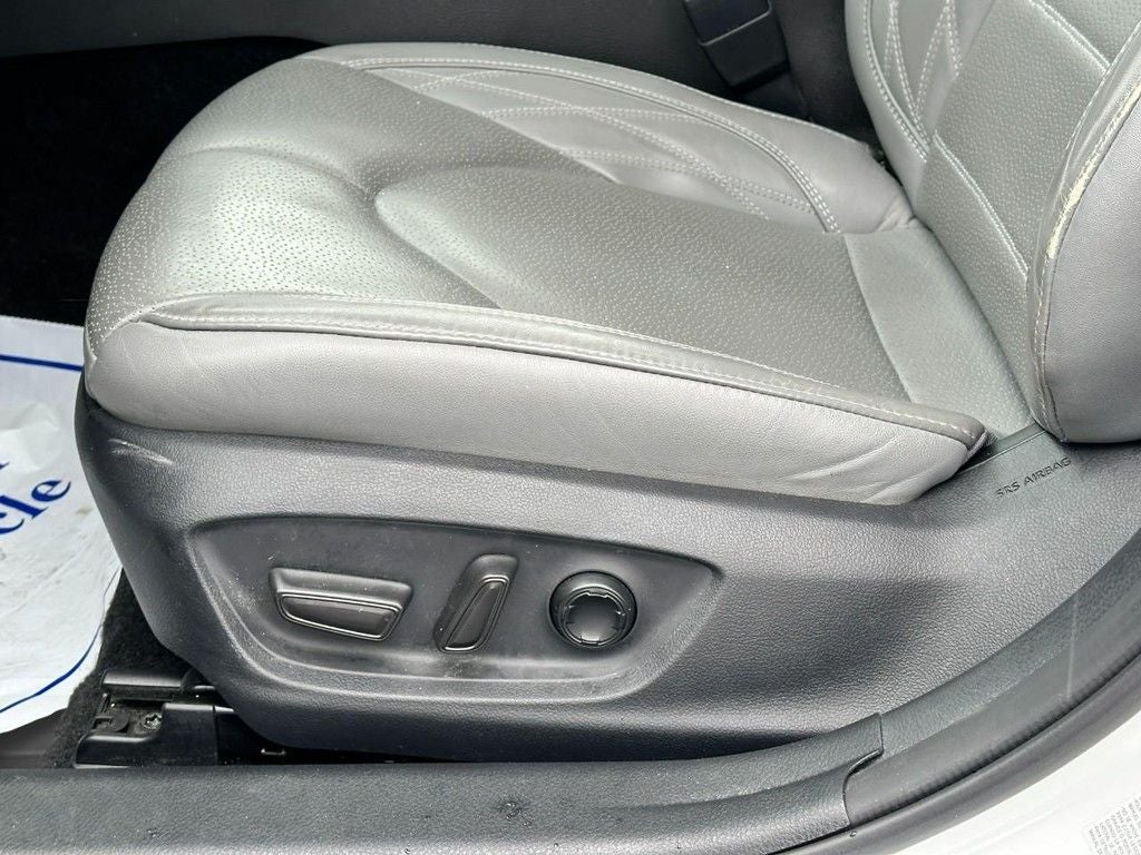 2019 Toyota Avalon Hybrid Limited