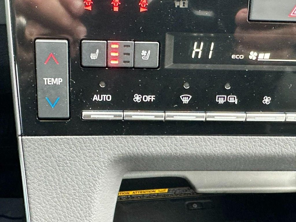 2019 Toyota Avalon Hybrid Limited