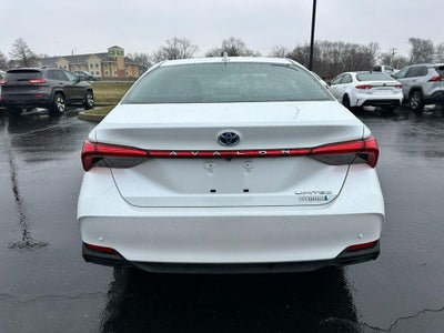 2019 Toyota Avalon Hybrid Limited