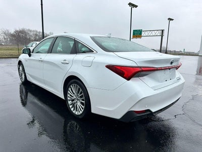 2019 Toyota Avalon Hybrid Limited