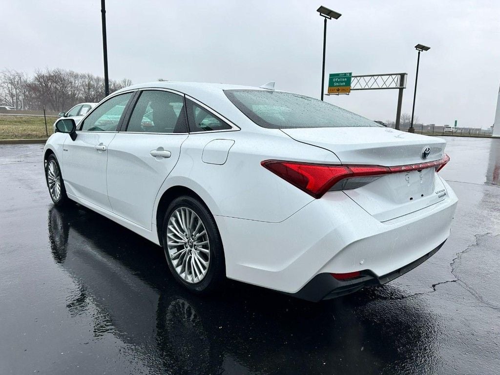 2019 Toyota Avalon Hybrid Limited