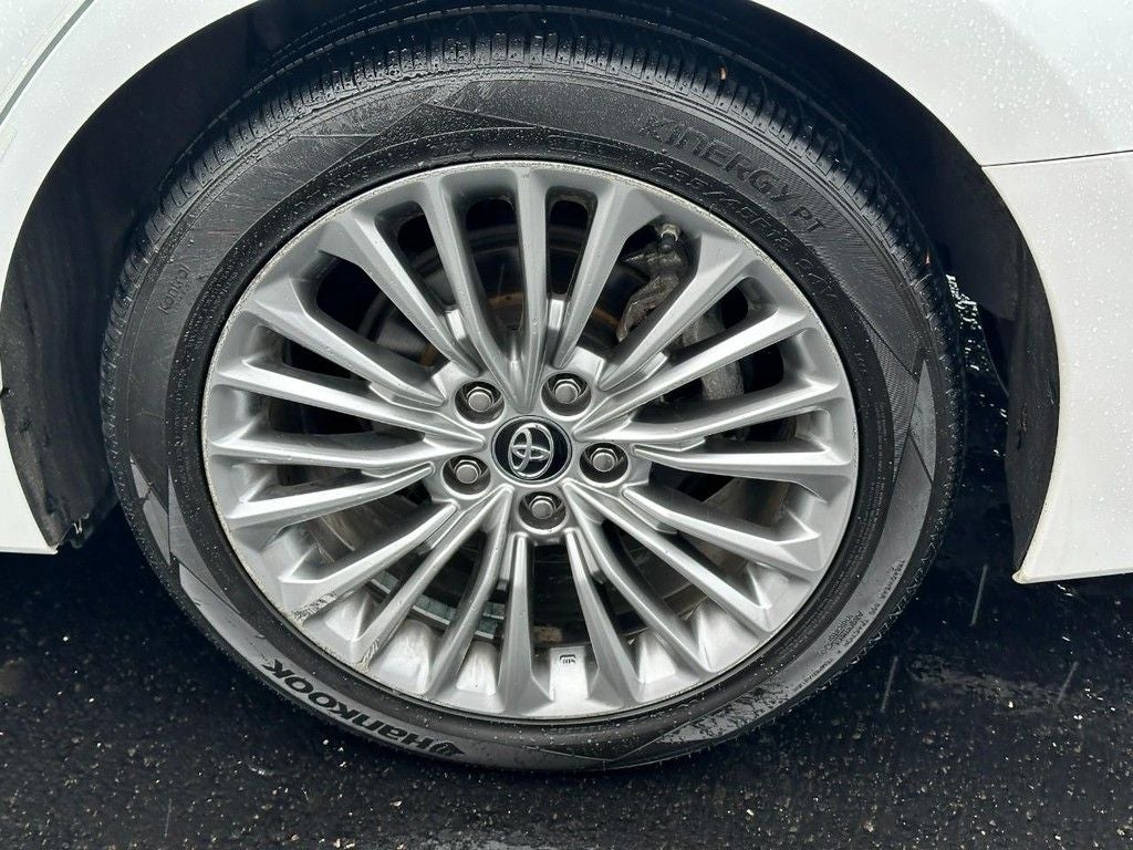 2019 Toyota Avalon Hybrid Limited